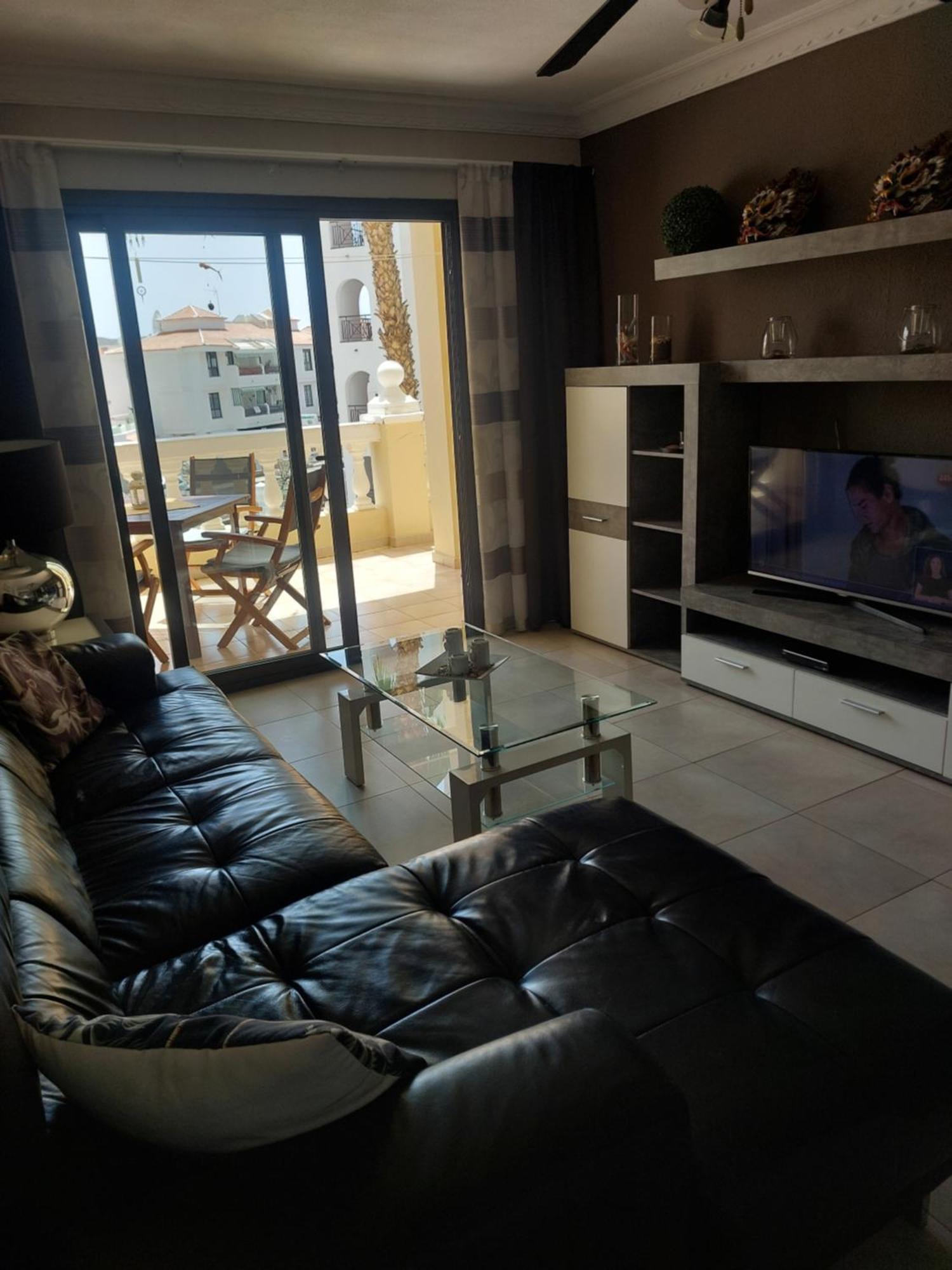 1 Bedroom Cristianos Appartamento